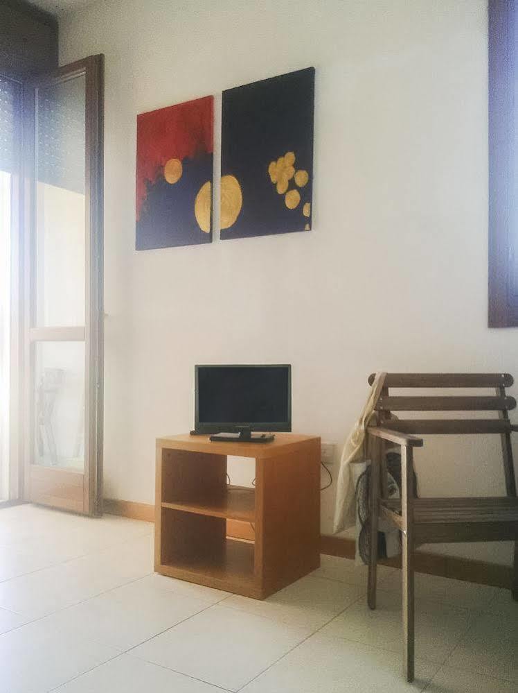 Parri, Bologna By Short Holidays Apartment Bagian luar foto